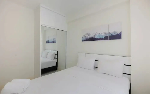 Modern Look 2BR at Podomoro Golf View Apartment