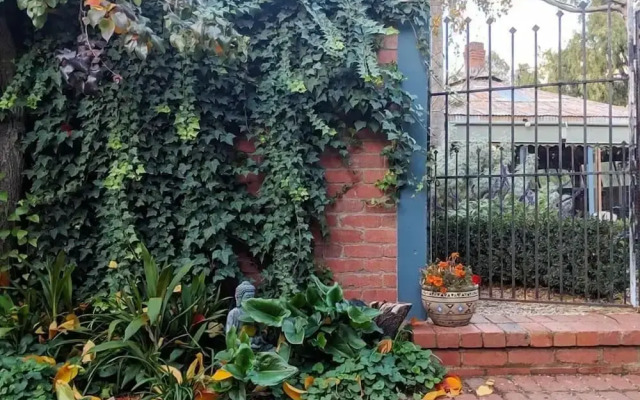 The Rabbit Hole Inn at Harvest Home