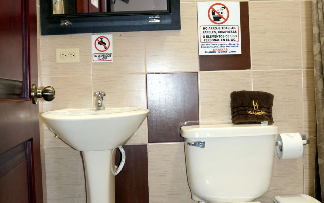 Hotel Restaurante LA HABANA