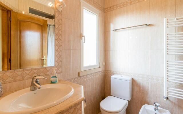 V4 Alegria (V2G2) in Albufeira