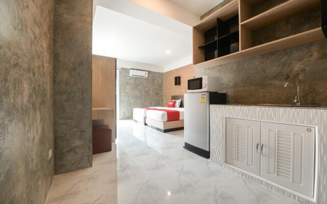 OYO 347 Southside Residence