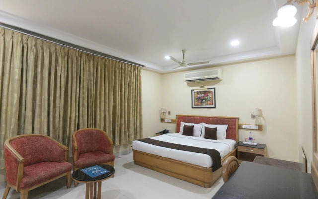 OYO Flagship 342 Anna Nagar- MMM Hospital