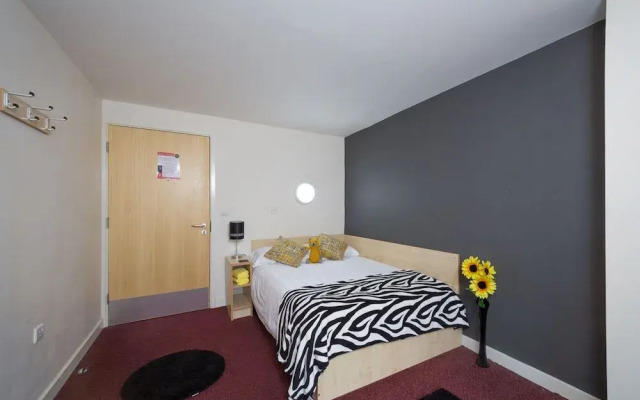 En Suite Rooms & Apartments SHEFFIELD