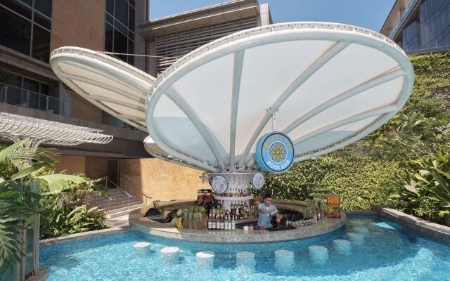 Hilton Manila