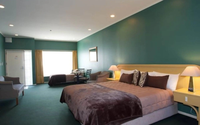Village Motel