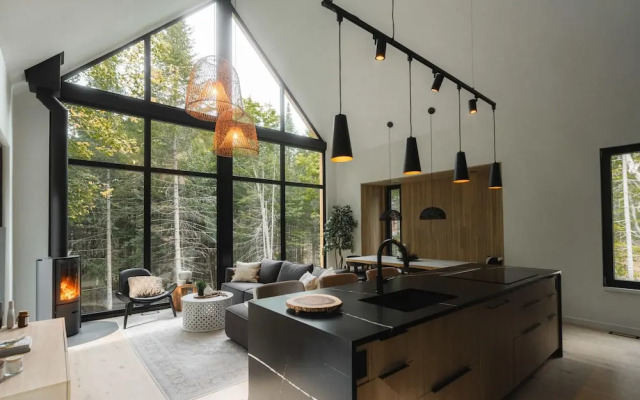 Naro Cabin in Laurentides