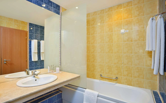Sol Nessebar Bay & Mare Resort