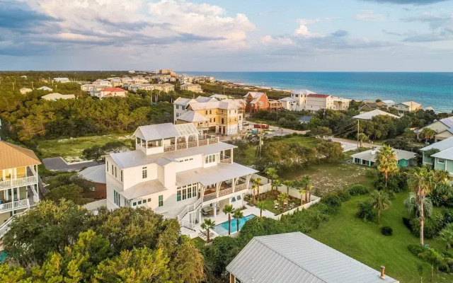 Rooftop Deck Gulf View Pool Firepit Walk to Beach Rosemary Beach