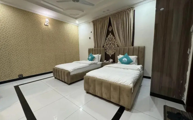 Sky Lodge Guest House