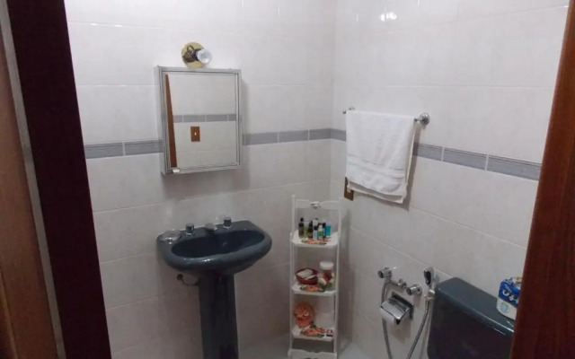 Apto 6 pessoas prox Rua Coberta