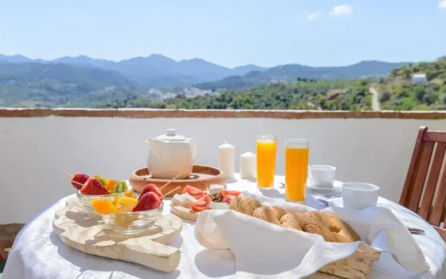 Casa Guajar Monda by Ruralidays