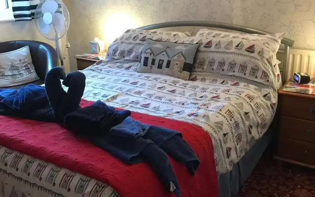 Lyndsay Guest House
