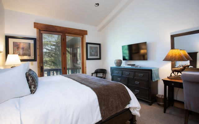 Lodges at Deer Valley