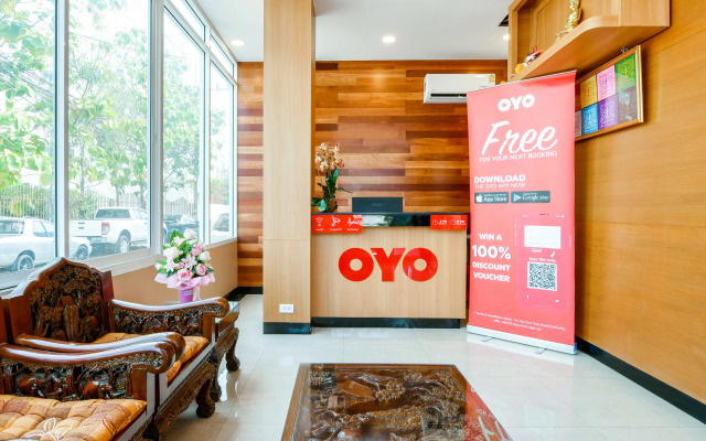 OYO 458 Nakorn Siam Boutique