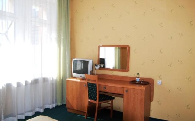 Polonia Palast Hotel