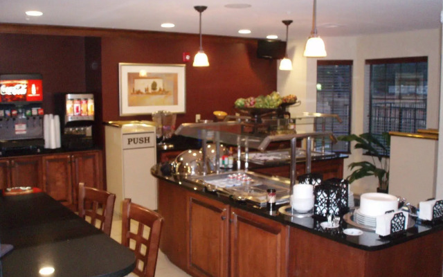 WeStay Suites - Covington Mandeville