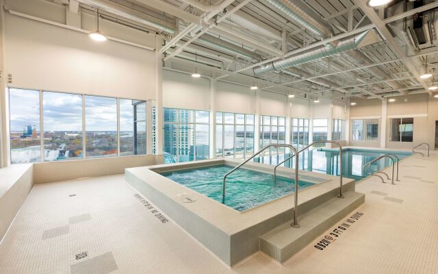 Hilton Niagara Falls/Fallsview Hotel & Suites