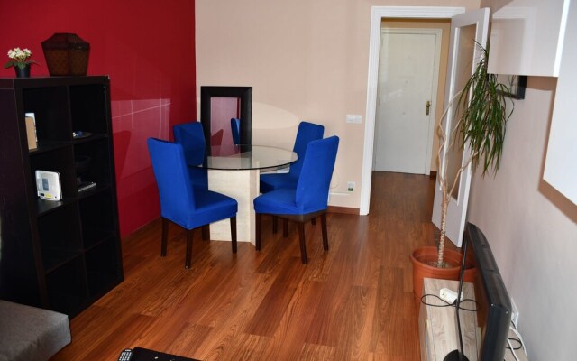 Three Bedroom Apartment in Sants