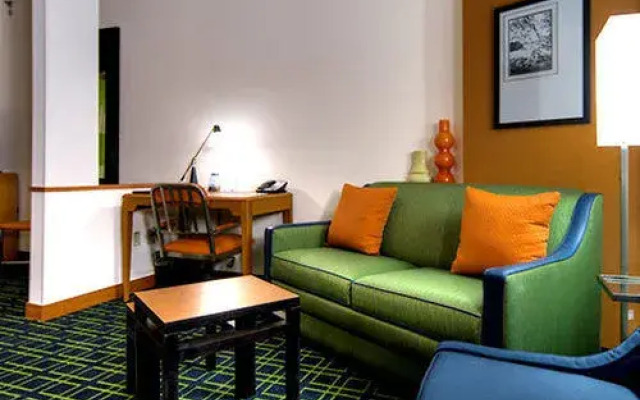 Fairfield Inn & Suites Naples