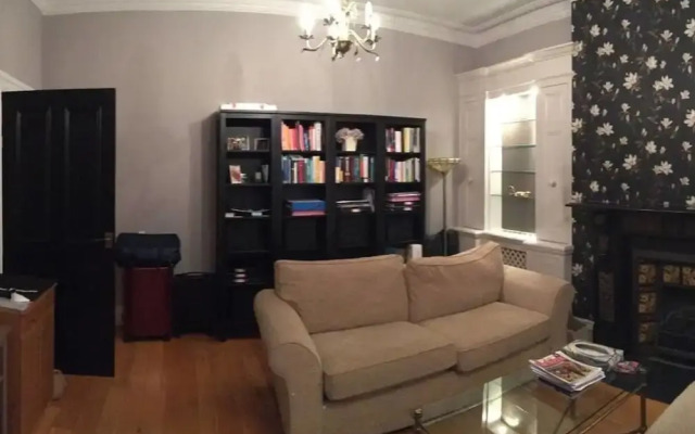 2bed, 2bath Flat Near Hampstead, 5min Walk to Tube