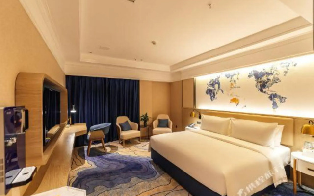 Royal Holiday Hotel (Wuyan Military District Headquarters Branch)