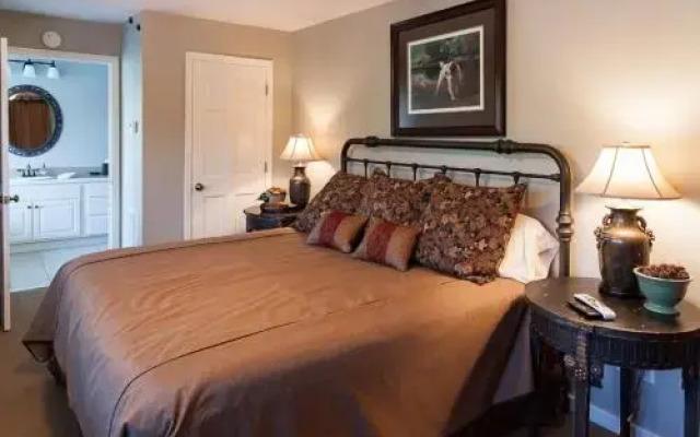 Live Oak Bed And Breakfast
