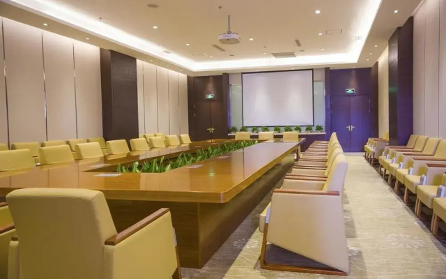 Hotspring Peninsula Resort Hotel