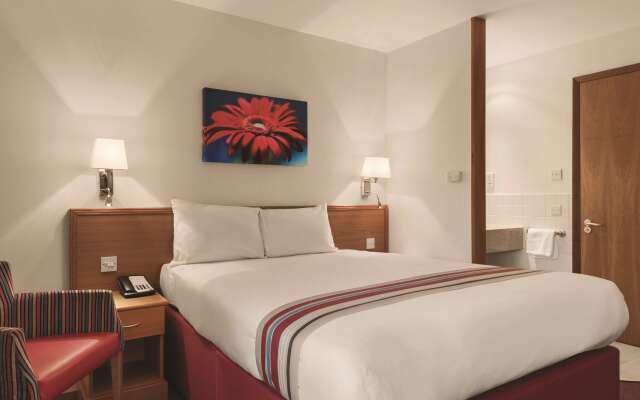 Ramada by Wyndham Cambridge