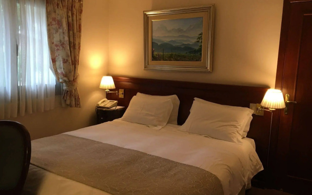 Le Suisse Elegance Hotel