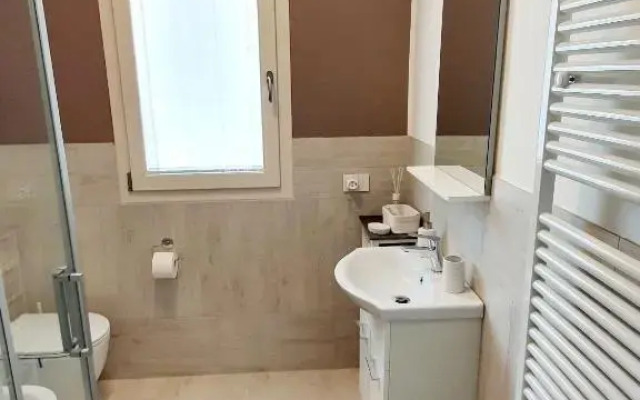 Suite 19