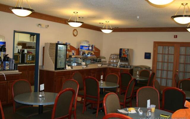 Comfort Inn La Porte