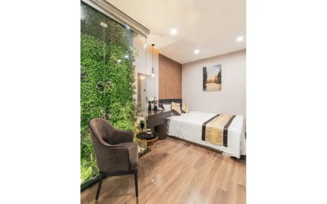 La Dolce Vita Hotel
