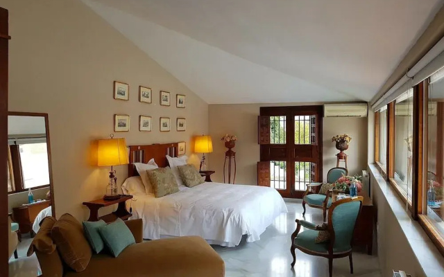 Palacio Cobertizo De Santa Ines