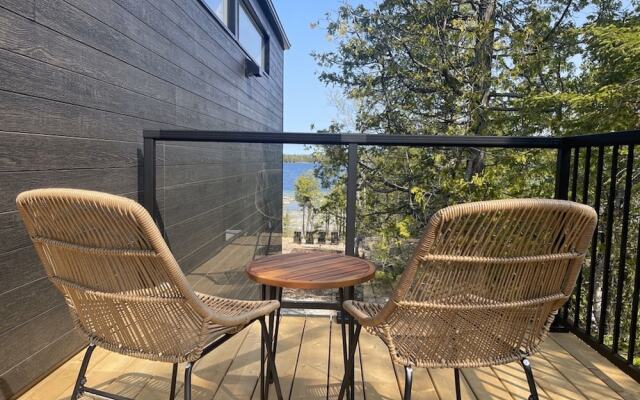 Stone Cove Waterfront Adults Only B&B