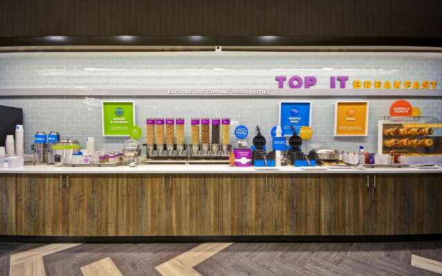 Tru by Hilton Sumter