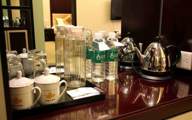 He Zhou Huang Yao Jiu Hu Shan Hotel