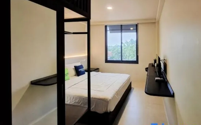 Urbanview KAS Hotel Syariah near Simpang 5 Purwodadi