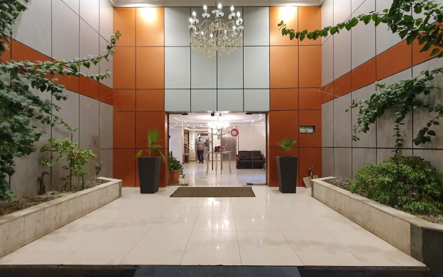 Saryet Al Hamra Hotel Apartments