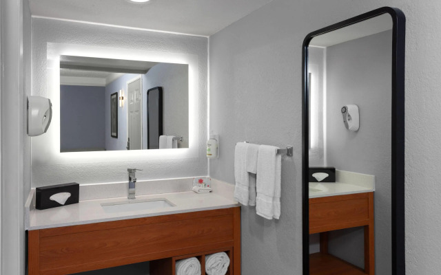 La Quinta Inn by Wyndham Champaign
