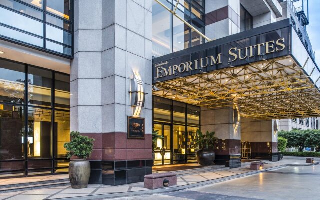 Emporium Suites by Chatrium