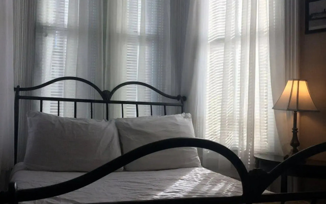 Suites of Euston