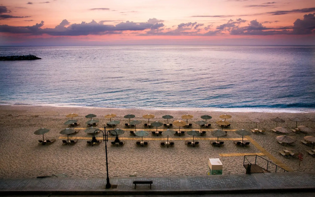 Kenta Beach Hotel