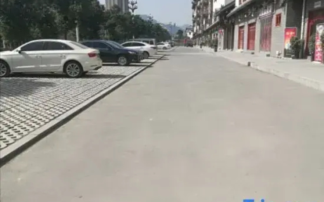Jishou Penglai Inn