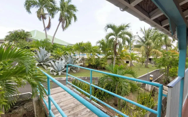 Studio, Piscine Et Vue Mer A La Marina