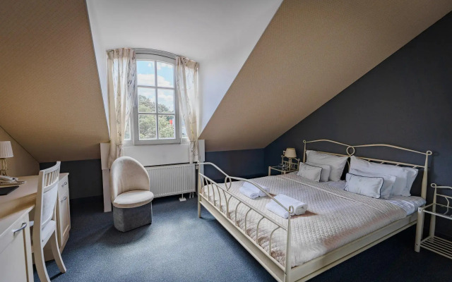 Moon Garden Boutique Hotel