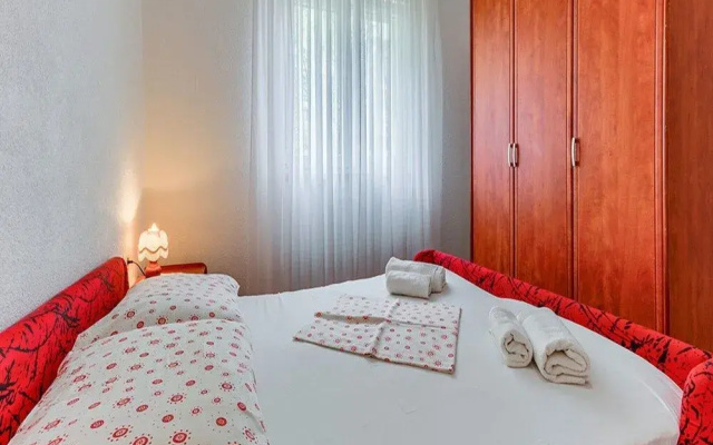 Apartments Ivo