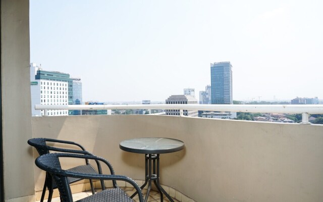 Best Location 2BR at Beverly Tower Apartment TB. Simatupang