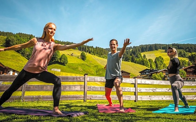 Boutique house happYellow