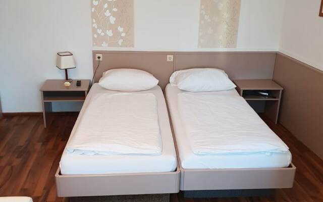 Hotel Restaurant Knechtstedener Hof