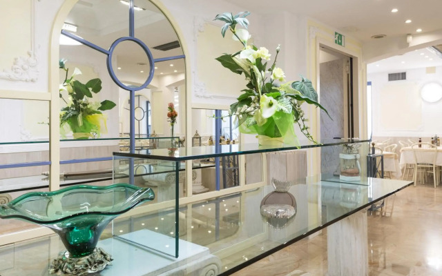 Royal Boutique Hotel